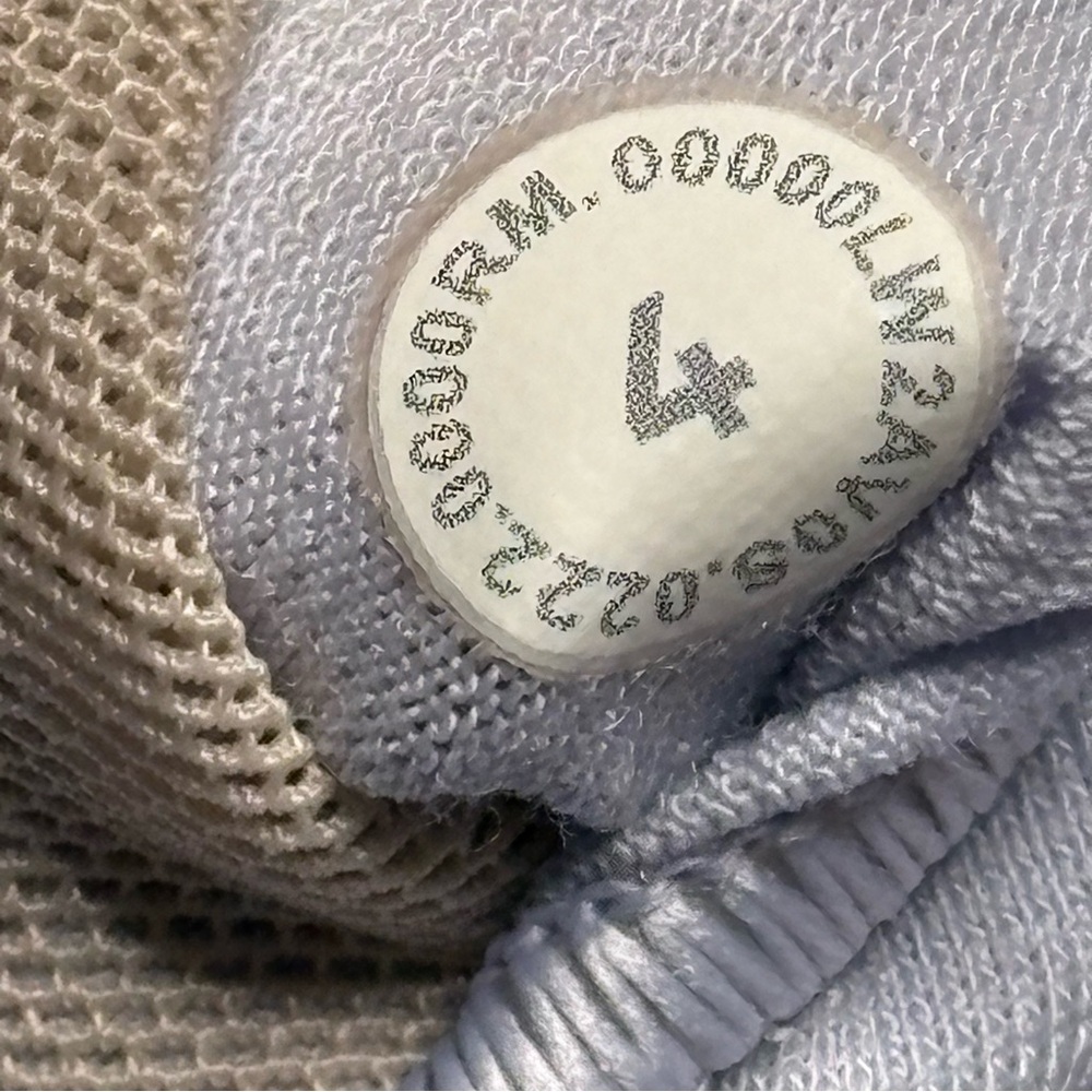 Lululemon Energy Longline Bra *Medium Support, B–D Cups - Picture 3 of 4